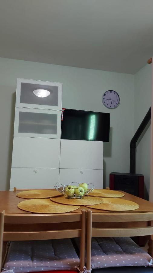 Appartamento Incantevole Con Ampio Balcone 셀라 네비아 외부 사진